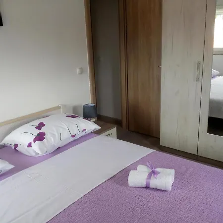 Tereza شقة أوبروفاتش