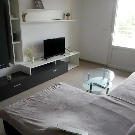 Tereza شقة أوبروفاتش