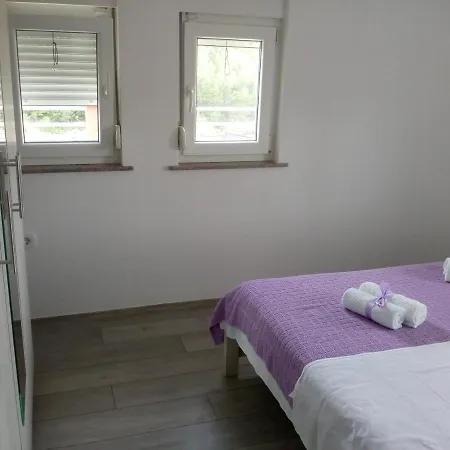 Tereza شقة أوبروفاتش